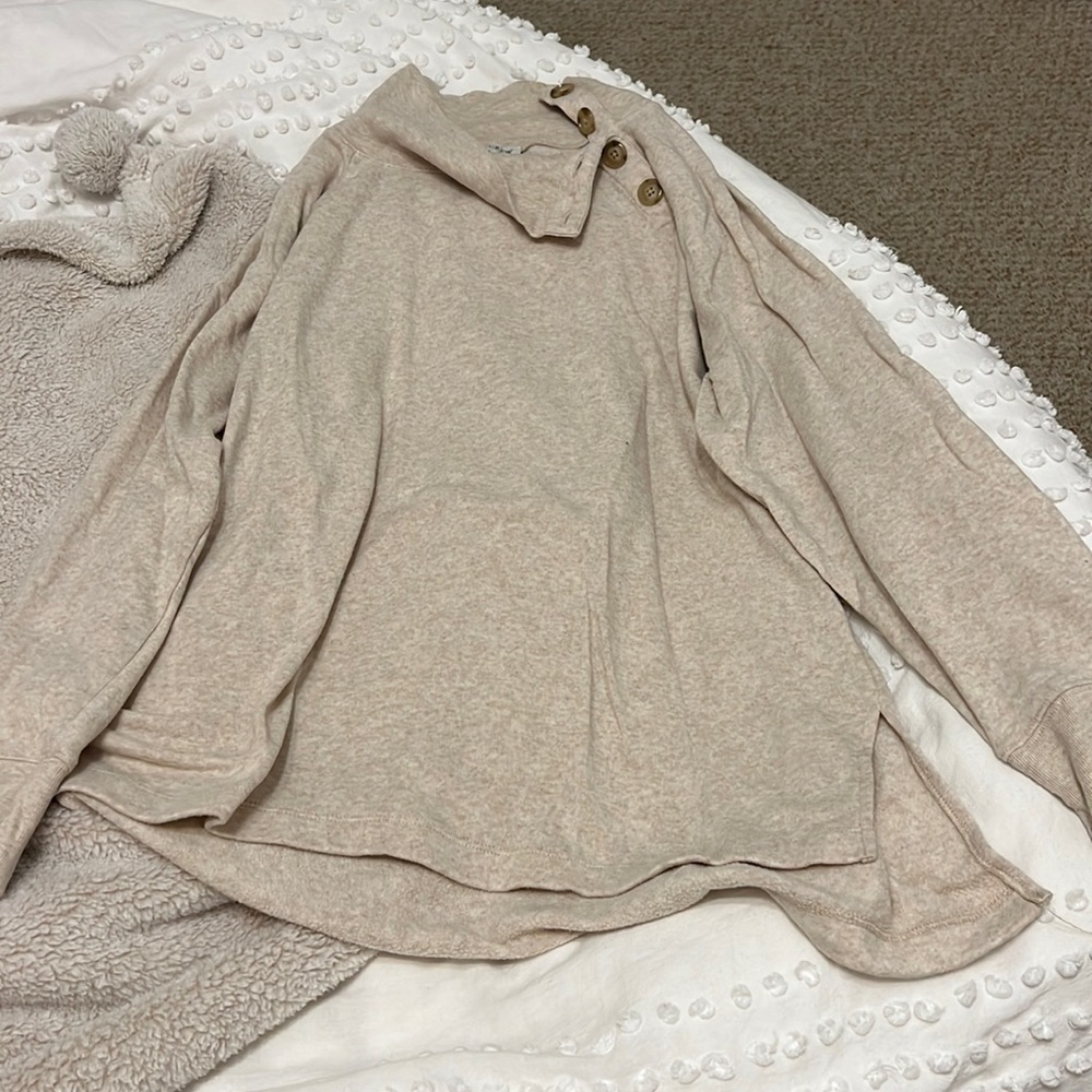 J crew size medium cream sweater